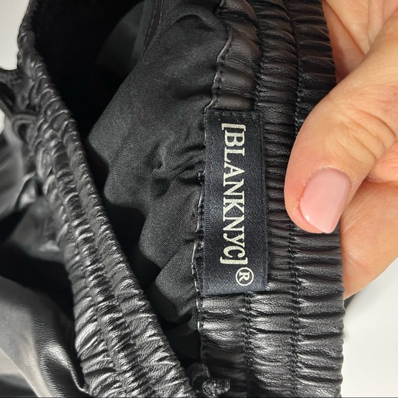 30) NWT Blank NYC Faux Leather Elastic Waistband Jogger Pants Size 28 - Picture 12 of 16